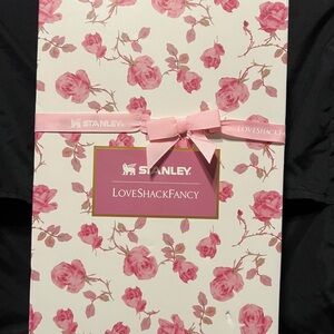 40oz Stanley Love Shack Fancy